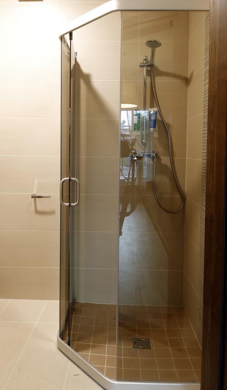 Meness Apartamenti Cesis Exterior photo